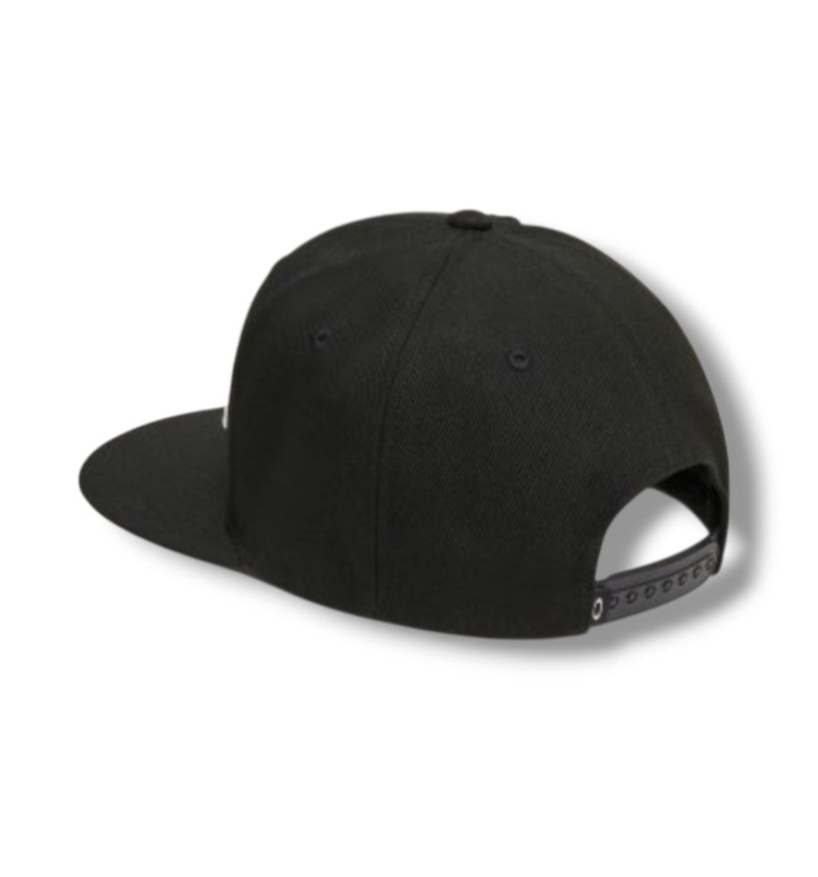 Gorra OAKLEY plana black (ajustable)