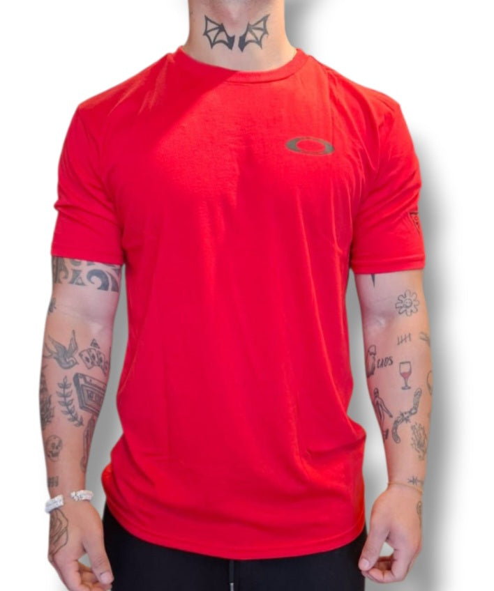 Polo OAKLEY BRAVE TEE