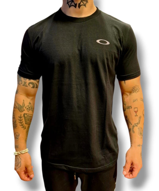 Polo OAKLEY  BRAVE TEE