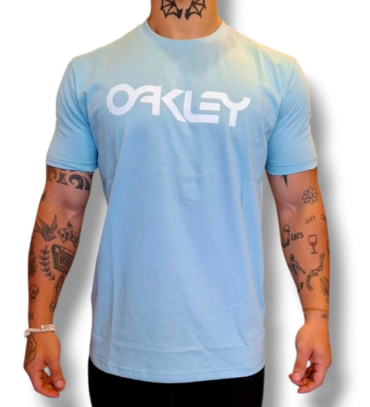 Polo OAKLEY Mark II sky